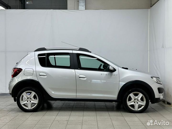 Renault Sandero Stepway 1.6 AT, 2018, 45 000 км