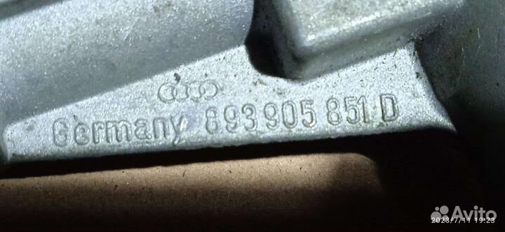 Замок зажигания Audi 80b3