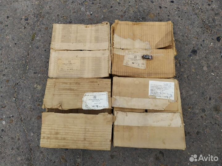 Коробки 4шт от динамиков 6гд-2 RRR