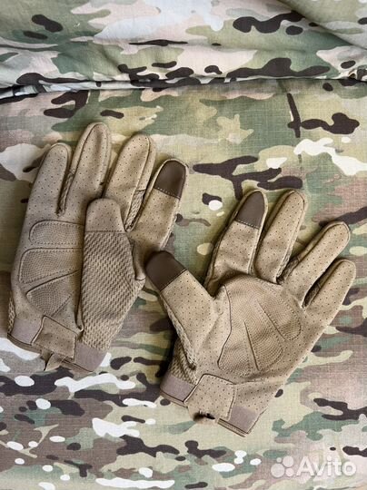 Перчатки военные