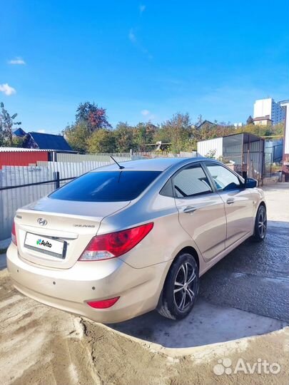 Hyundai Solaris 1.6 AT, 2011, 200 000 км