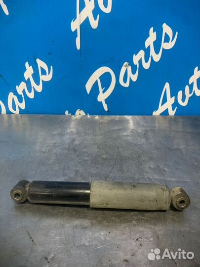 Luxgen 7 SUV Амортизатор задний правый левый