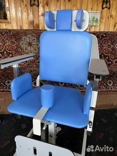 Ортопедический стул для детей-инвалидов