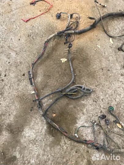 Электропроводка моторного отсека Ssangyong Rexton