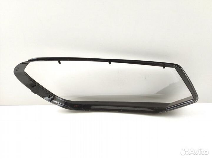 Стекло фары левое Volkswagen Touareg NF 2010-2014