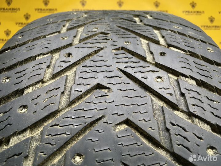 Nokian Tyres Hakkapeliitta 8 SUV 285/60 R18 116T