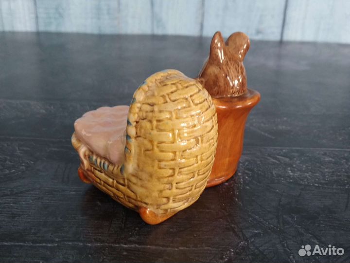Фарфоровая статуэтка мышки Beatrix Potter