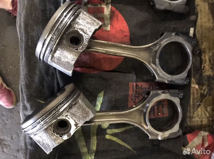 Toyota Camry V40 шатун с поршнем