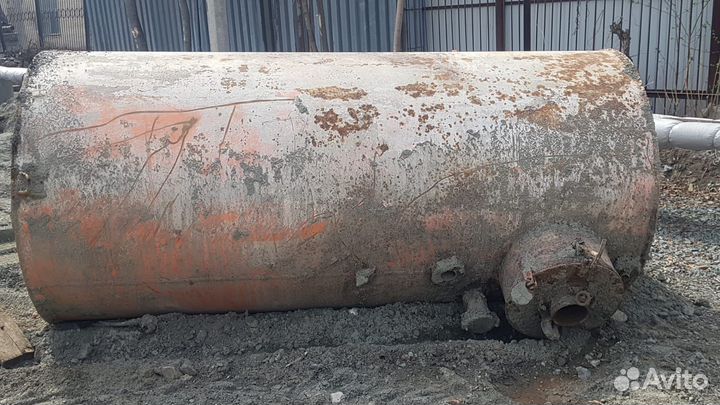 Продам металлические емкости