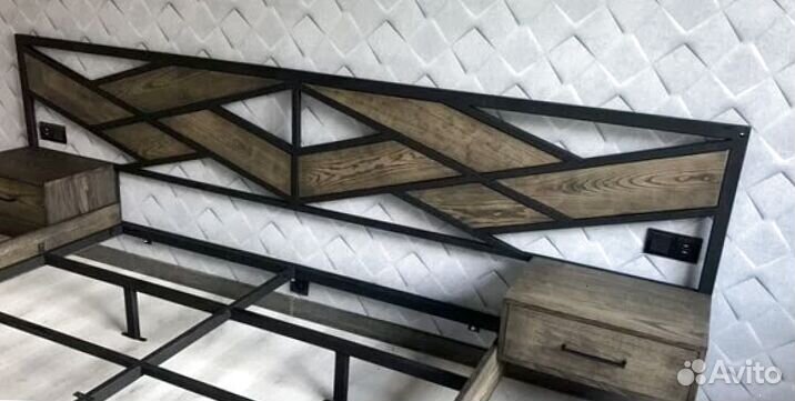 Кровать металлическая