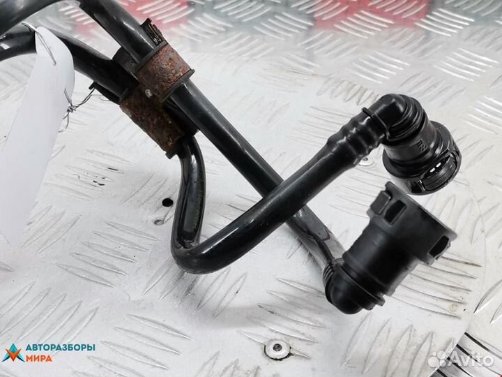 Трубка топливная Hyundai Santa Fe (SM) рест. 2011