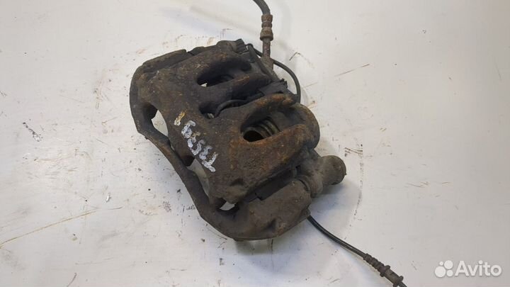 Суппорт Mercedes Sprinter, 2011