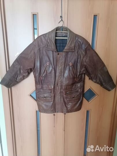 Мужская куртка,б/у из натуральной кожи