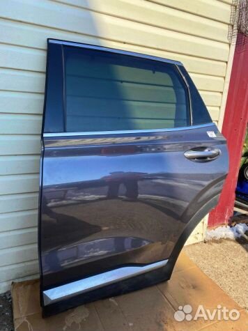 Дверь задняя левая hyundai santa FE 4