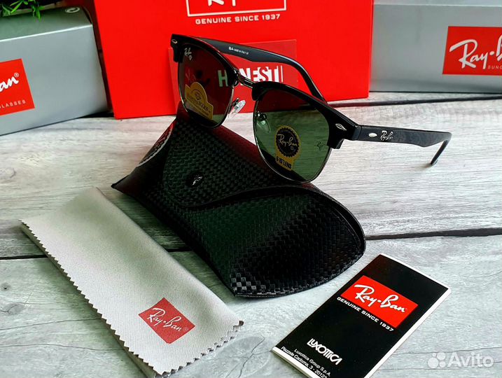 Солнцезащитные очки Ray Ban Clubmaster стекло