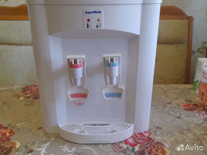 Кулер для воды