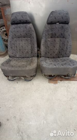 Сиденья газ 3110