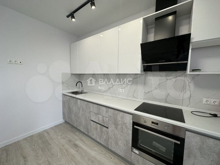 2-к. квартира, 63,3 м², 14/17 эт.