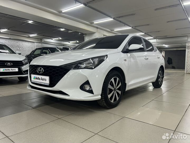 Hyundai Solaris 1.6 AT, 2022, 38 500 км