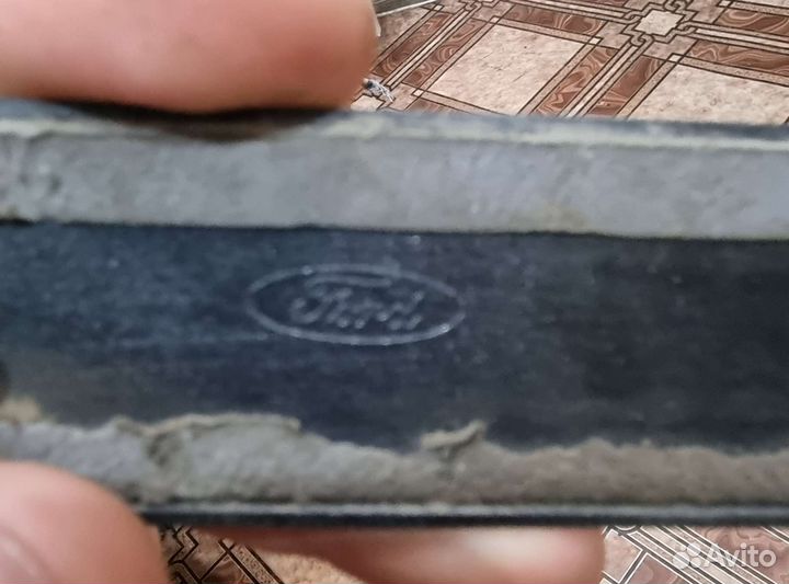 Молдинг передней левой двери форд фокус 2