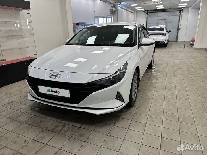 Hyundai Elantra 1.6 AT, 2022, 12 810 км