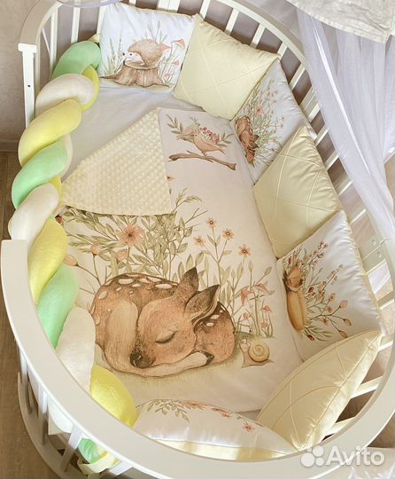 Комплект в детскую кроватку с бортиками