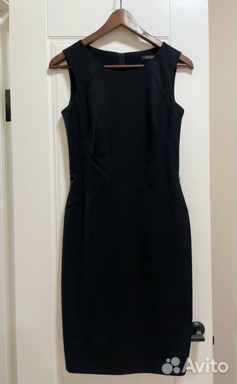 Платье футляр