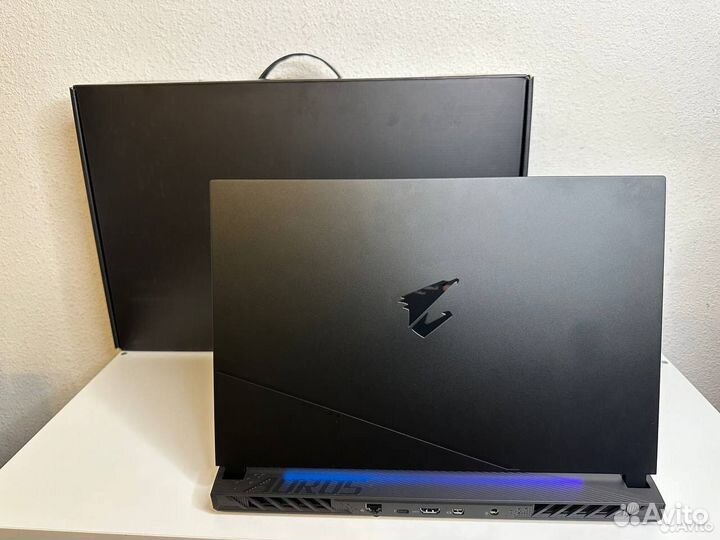 Gigabyte Aorus 15 RTX 4060 8Гб i5 12500h 360Hz