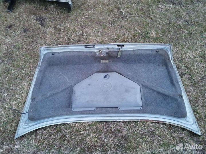 Бмв е32 крышка багажника