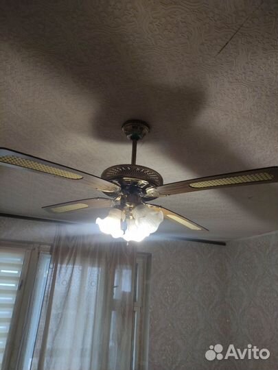 Люстра с вентилятором