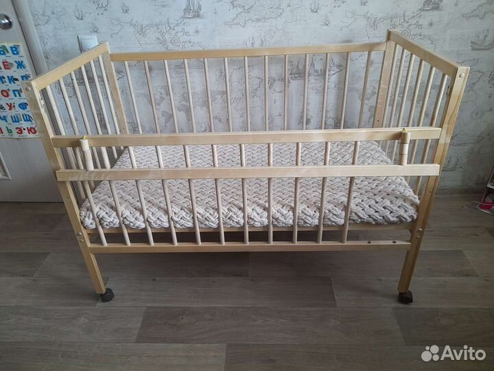 Детская кроватка от 0 до 3 х лет