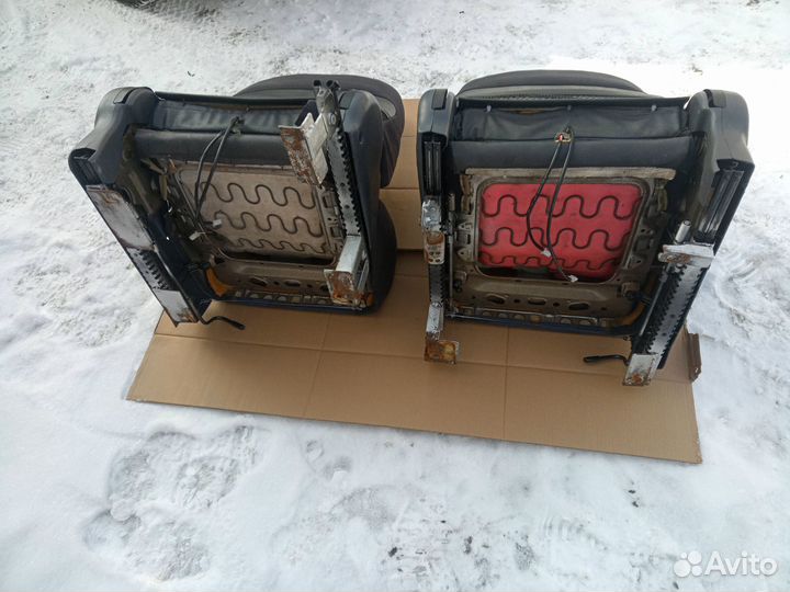 Сиденья в Ниву