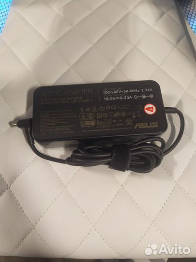 Блок питания Asus 19.5V 9.23 (6.0x3.7)