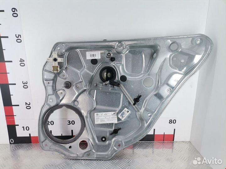 Стеклоподъемник Volkswagen Polo 4 2004