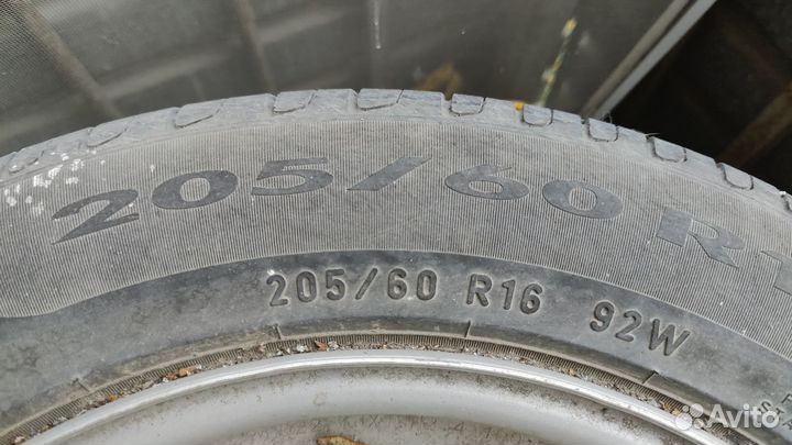 Pirelli Cinturato P7 205/60 R16