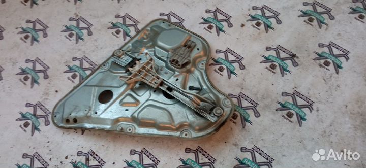 Стеклоподъемник задний правый Hyundai Elantra