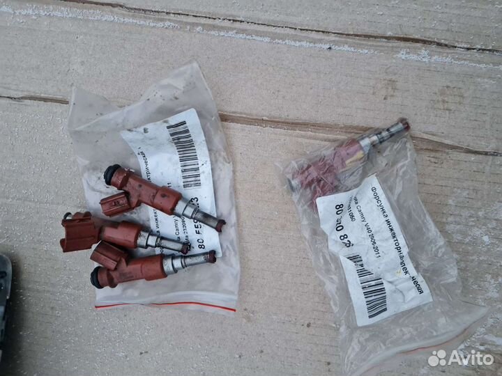 Форсунки топливная Toyota/Lexus