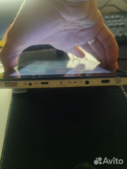 Планшет Китайский клон Samsung на Android 4.0