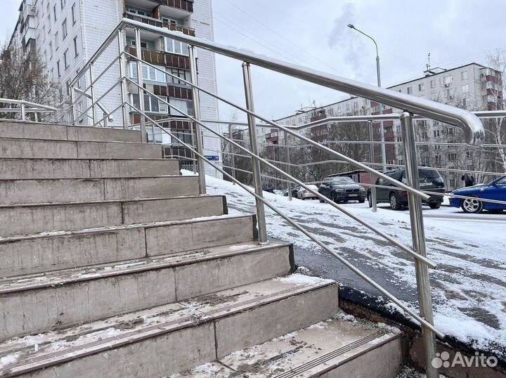 Перила на пандус