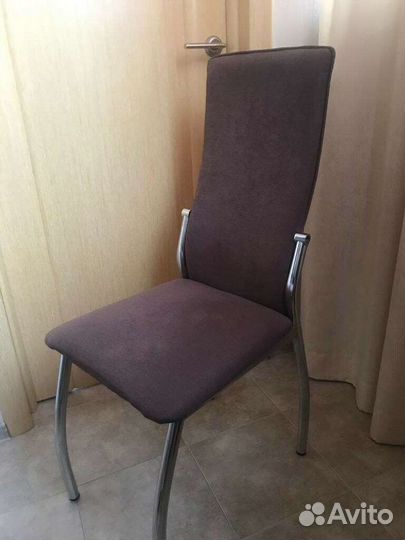 Перетяжка мягкой мебели