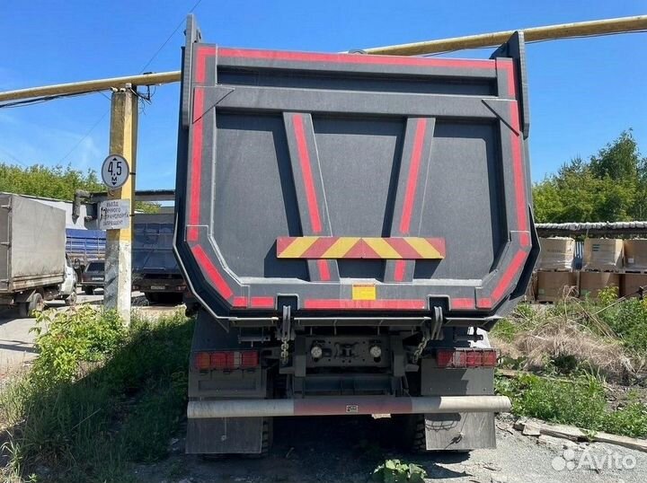 SITRAK ZZ3316V306ME, 2023