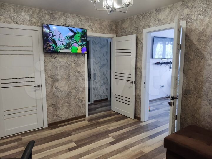 2-к. квартира, 63 м², 10/11 эт.