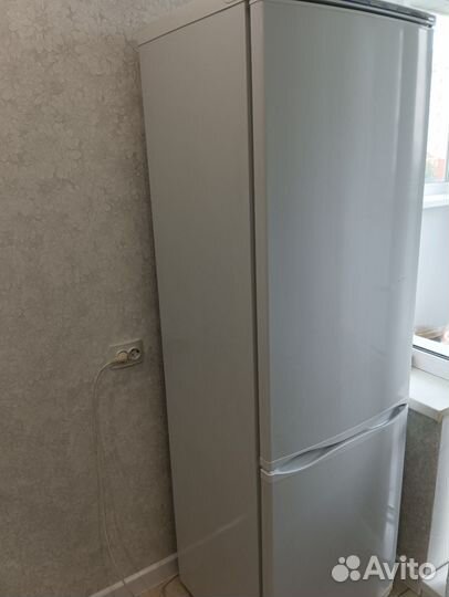 Холодильник атлант бу двухкамерный