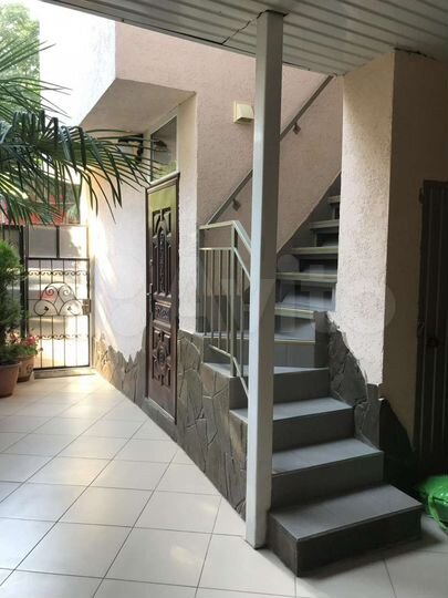 1-к. квартира, 42 м², 2/2 эт.