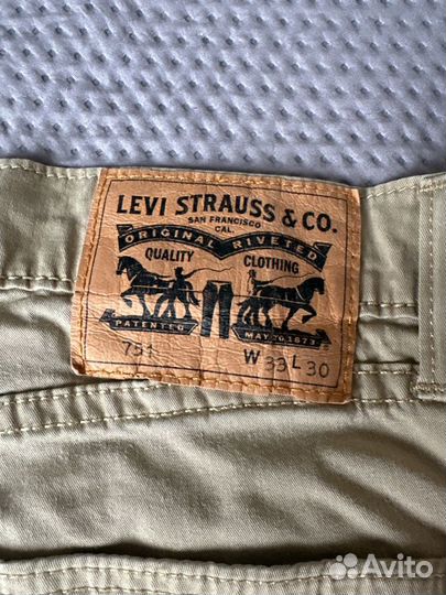 Джинсы levi's 751