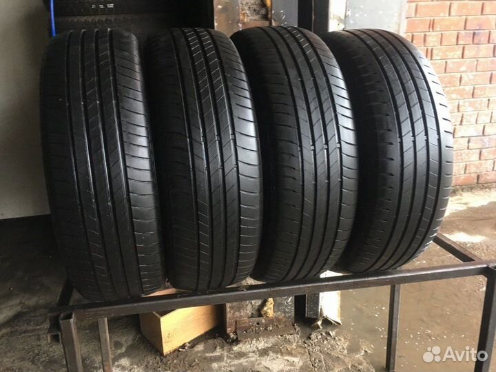 Bridgestone Turanza T005 225/50 R17