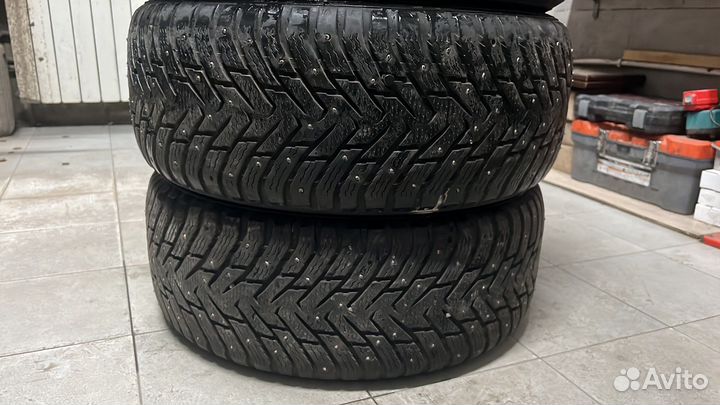 Nokian Tyres Hakkapeliitta 8 SUV 255/50 R19 107