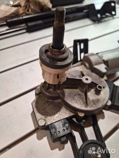 Моторчик заднего стеклоочистителя opel antara