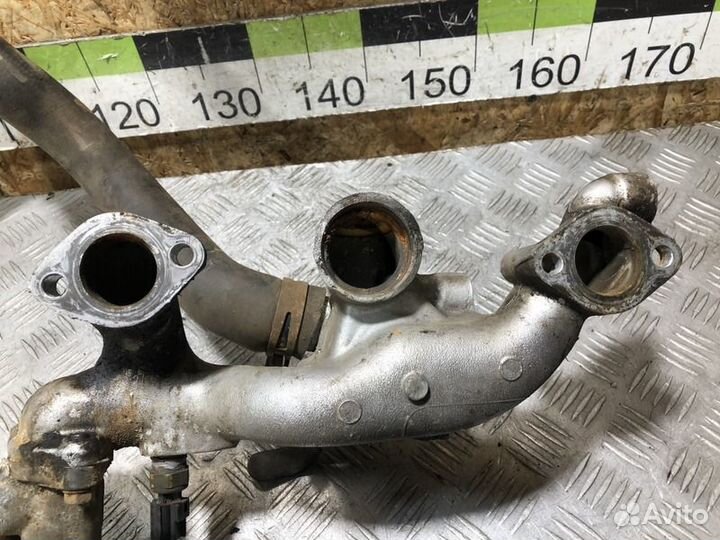 Корпус термостата Chrysler Sebring/dodge stratus 2