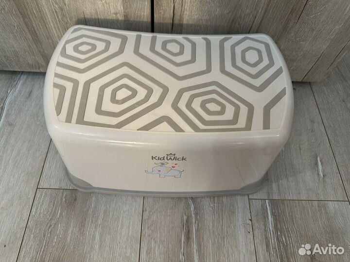 Подставка для ног детская